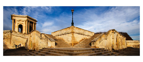 Montpellier - Le Pérou -Carte Postale panoramique 10x23. Photographe Marianne Raous